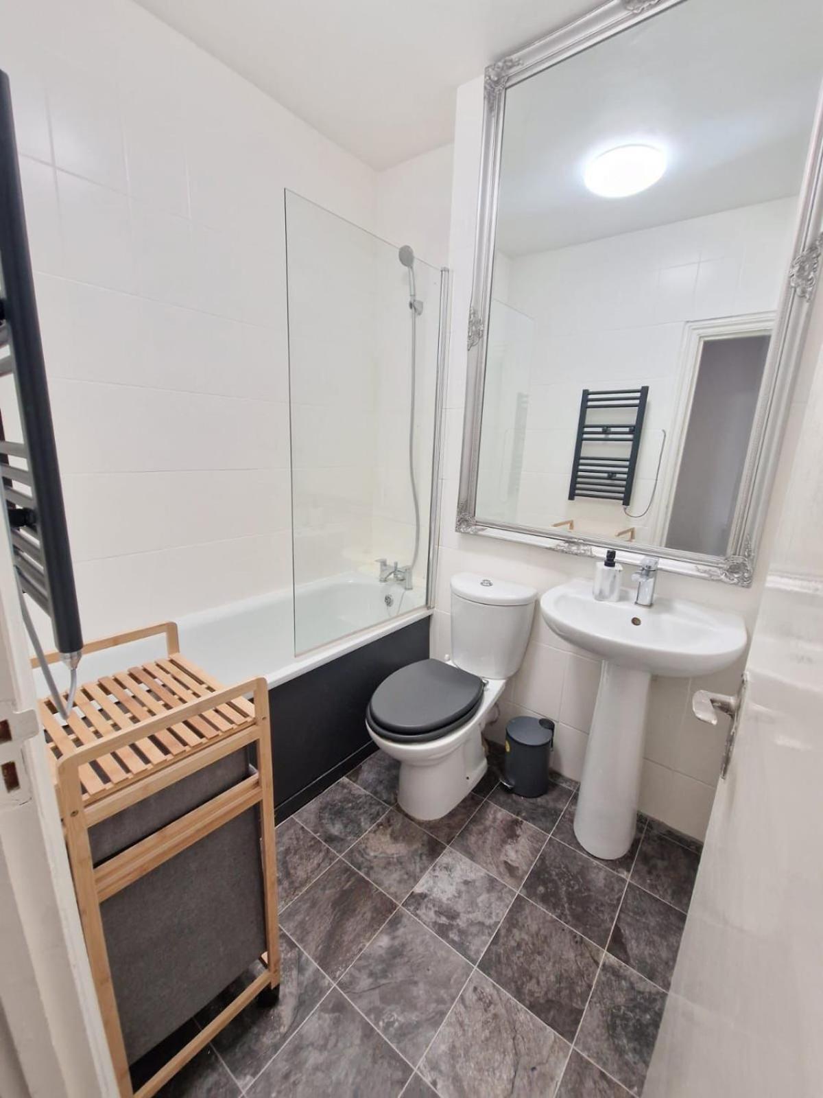 Baker Street Apartments London Exterior photo